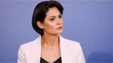 A ex-primeira-dama não está disposta a participar da campanha do filho de Jair Bolsonaro