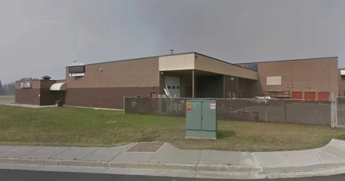 Ataque em escola: aluna de 18 anos deixa mortos e dezenas de feridos 1 artigo 0f8967876fa09ce6db9dbbbe