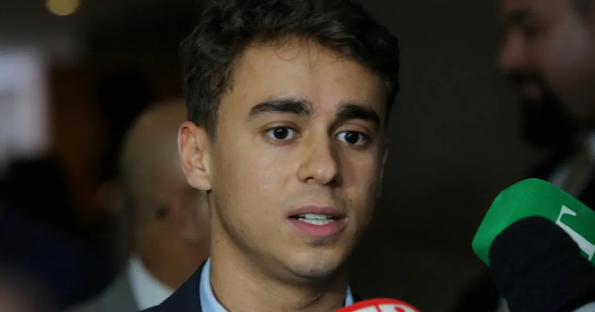 artigo bc0584fb8a5e2d31766a7489