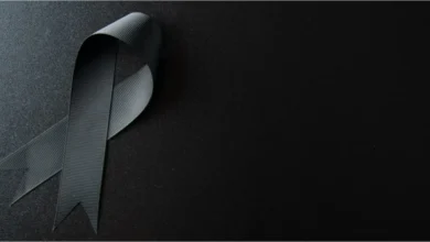 Diretora de escola de samba morre antes do desfile; ela estava na passarela quando começou a passar mal