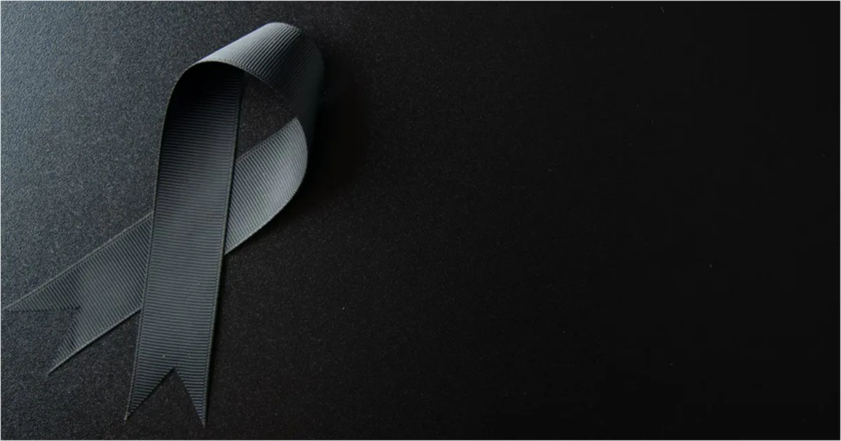 Diretora de escola de samba morre antes do desfile; ela estava na passarela quando começou a passar mal