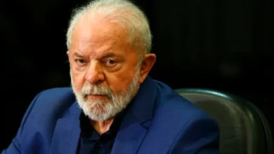 Lula diz que homenagem da Acadêmicos de Niterói, rebaixada no Carnaval, foi extraordinária