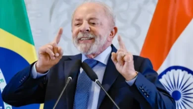 Lula diz que não dá importância às críticas de evangélicos contra escolas de samba