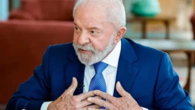 Mal nas pesquisas Lula visita Juiz de Fora e sobrevoa áreas afetadas pelas chuvas