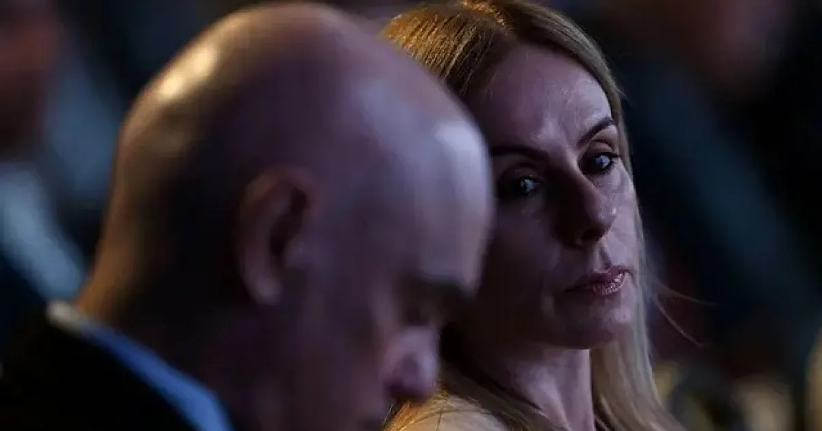 Mulher de Moraes descobre entupimento em exame no coração e coloca stents