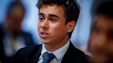 Nikolas Ferreira rebate Eduardo Bolsonaro e defende Michelle
