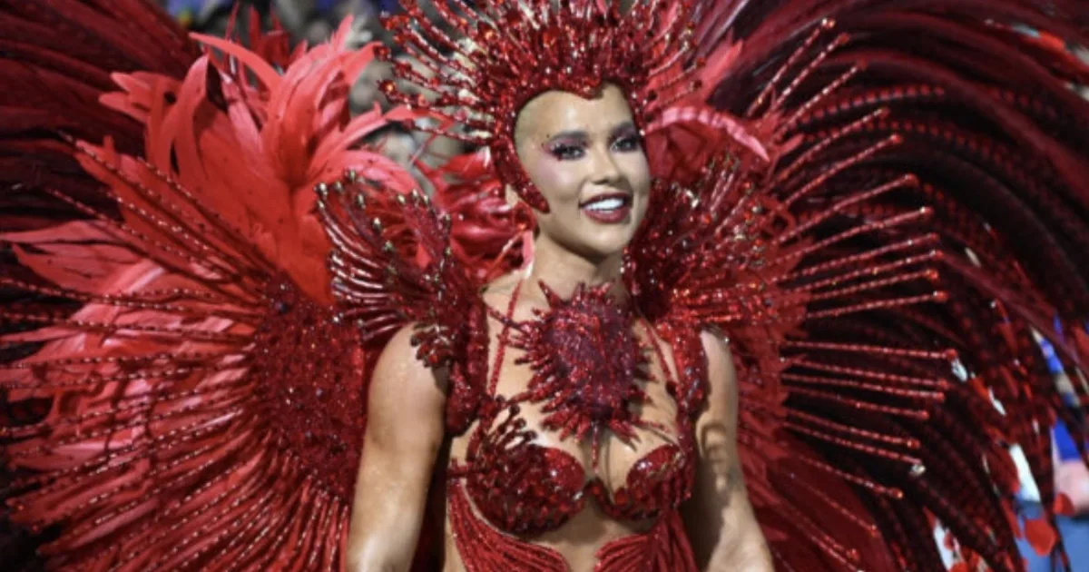 O que aconteceu com Virgínia Fonseca na Sapucaí, nunca aconteceu antes com Paola Oliveira; entenda