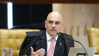 PF elabora relatório sobre citações a Moraes em investigações do Banco Master