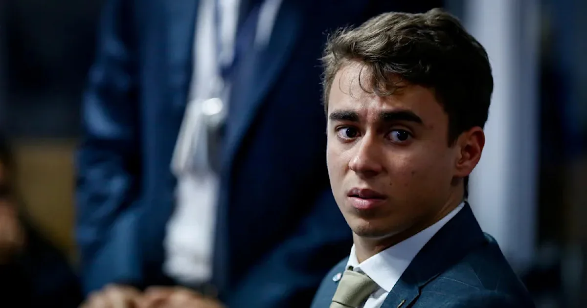 Acionado no STF, TSE e PGR, Nikolas pode ser cassado por uso do avião de Vorcaro