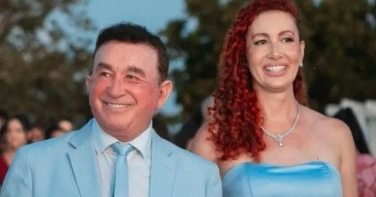 Amado Batista se despede da filha e recebe apoio