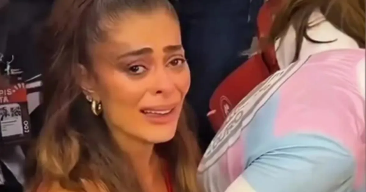 Atriz Juliana Paes comenta reação intensa e admite que “teve um troço” ao vivo