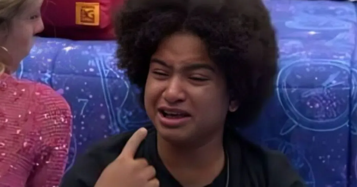 BBB26: Milena volta do atendimento médico aos prantos e toma decisão inesperada