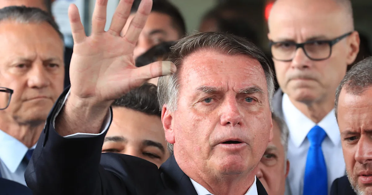 Bolsonaro tem previsão de alta confirmada para sexta, quando deve iniciar período de prisão domiciliar