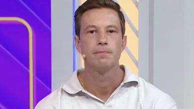 Cartolano fora do “Fofocalizando”: entenda o motivo do afastamento do apresentador 4 Cartolano fora do “Fofocalizando”: entenda o motivo do afastamento do apresentador