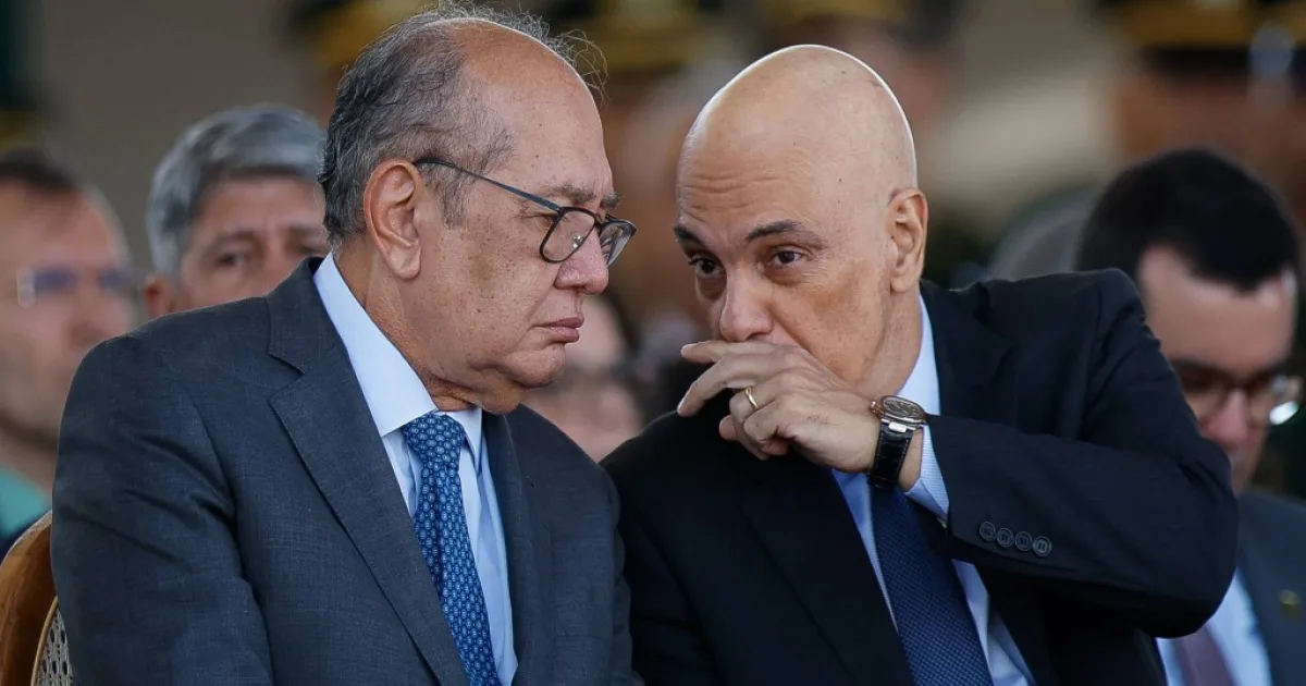 Clima pesado no STF, Gilmar chora ao falar de Moraes: "Tempos sombrios" 1 Clima pesado no STF, Gilmar chora ao falar de Moraes: "Tempos sombrios"