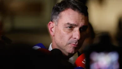 Domiciliar de Bolsonaro pode tirar Flávio da disputa presidencial?