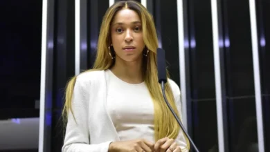 Erika Hilton pede prisão de Ratinho após declarações em programa