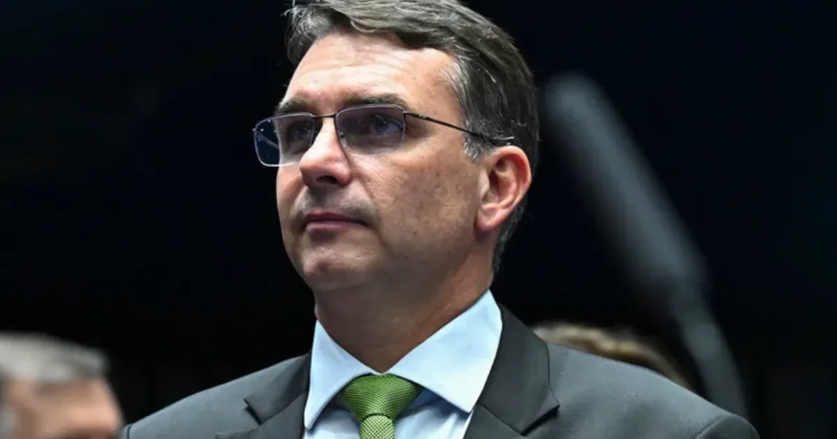 Flávio assume defesa de Jair Bolsonaro em ação que apura trama golpista 1 Flávio assume defesa de Jair Bolsonaro em ação que apura trama golpista