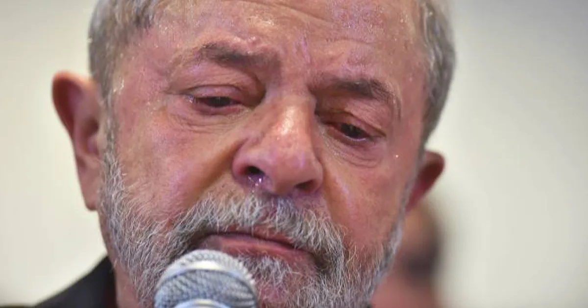 Flávio Bolsonaro lidera contra Lula em mais um estado do Sudeste, diz Real Time Big Data 1 Flávio Bolsonaro lidera contra Lula em mais um estado do Sudeste, diz Real Time Big Data