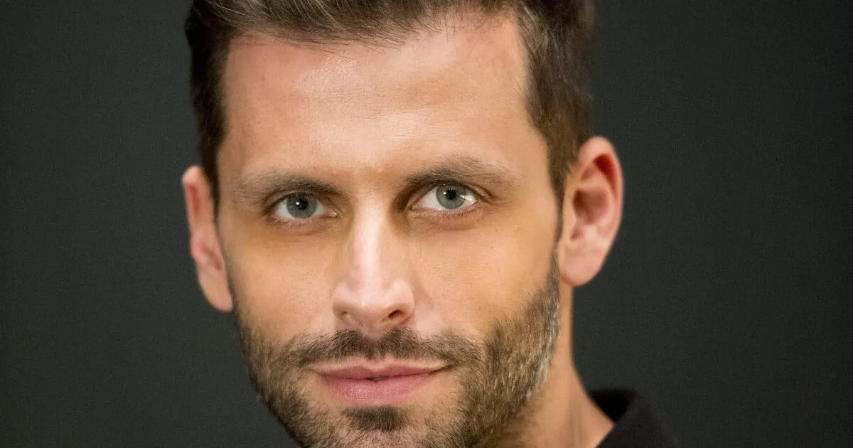 Henri Castelli reage a torcida por romance com Ana Paula