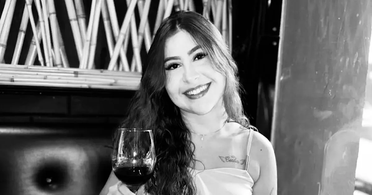 Homem mata a namorada, envia à mãe vídeo com detalhe macabro