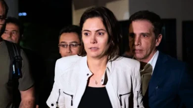 Jornalistas vão à polícia reclamar de postagem de Michelle Bolsonaro 3 Jornalistas vão à polícia reclamar de postagem de Michelle Bolsonaro