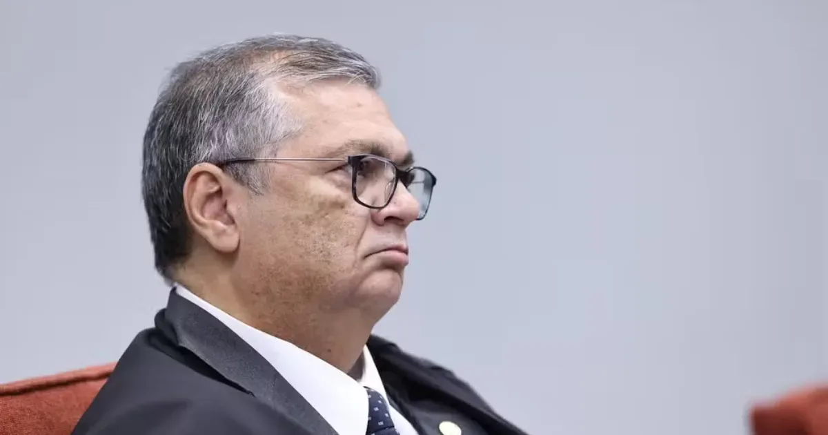 Juízes podem perder cargo e salário em casos graves, decide Dino