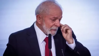 Lula alerta que democracia está ameaçada em escala global