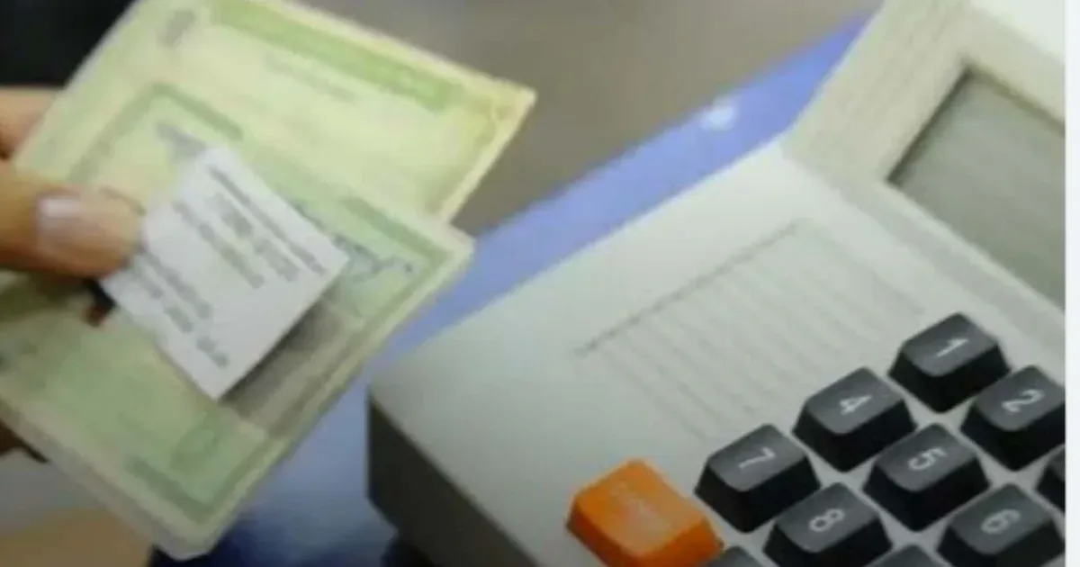 Lula e Flávio Bolsonaro mostram evolução em nova pesquisa eleitoral