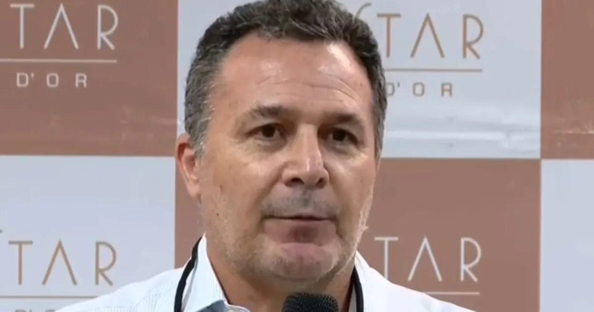 Médico de Bolsonaro diz que broncopneumonia em Bolsonaro é potencialmente mortal