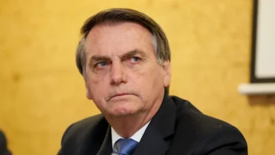 Michelle e filhos postam homenagens nos 71 anos de Bolsonaro