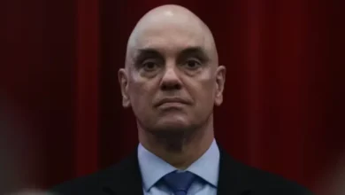 Moraes autoriza transferência de armas a filhos de ex-ministro condenado
