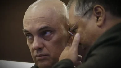Moraes e Dino votam no plenário virtual do STF para manter Bolsonaro na Papudinha