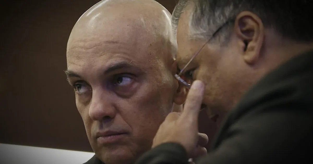 Moraes e Dino votam no plenário virtual do STF para manter Bolsonaro na Papudinha
