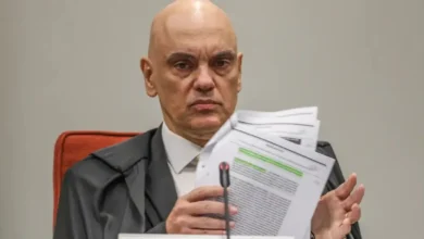 Moraes libera provas contra Eduardo e amplia pressão em investigação