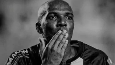 Morre, aos 53 anos, Reinaldo Aleluia, ex-jogador