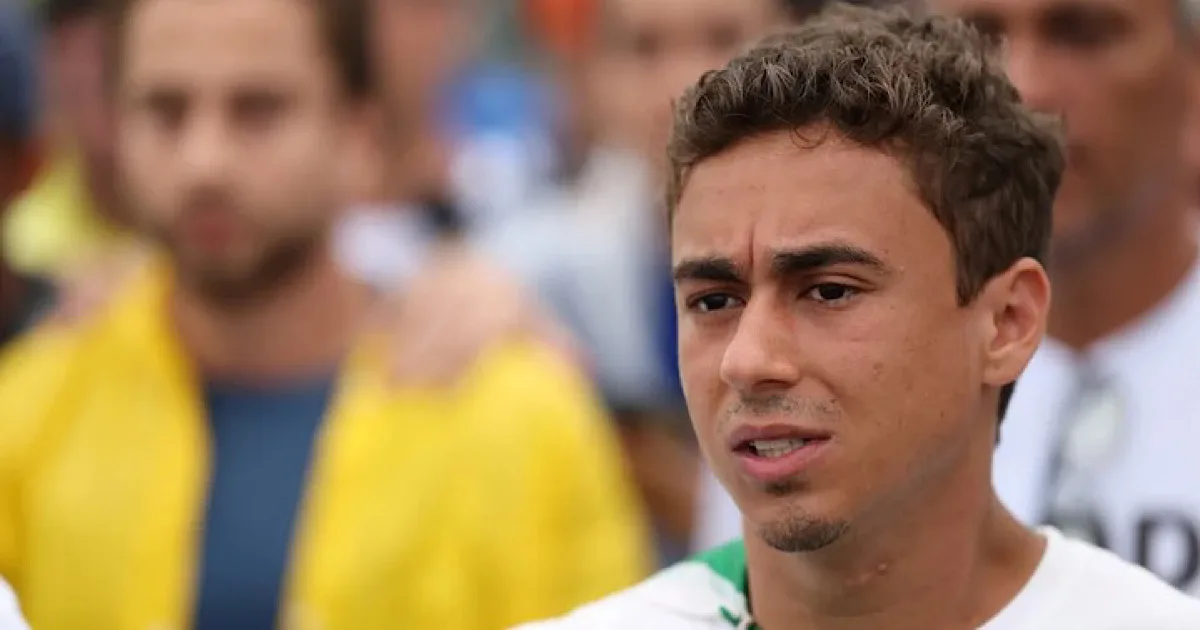 Nikolas aciona PGR e pede que analise prisão preventiva de Moraes