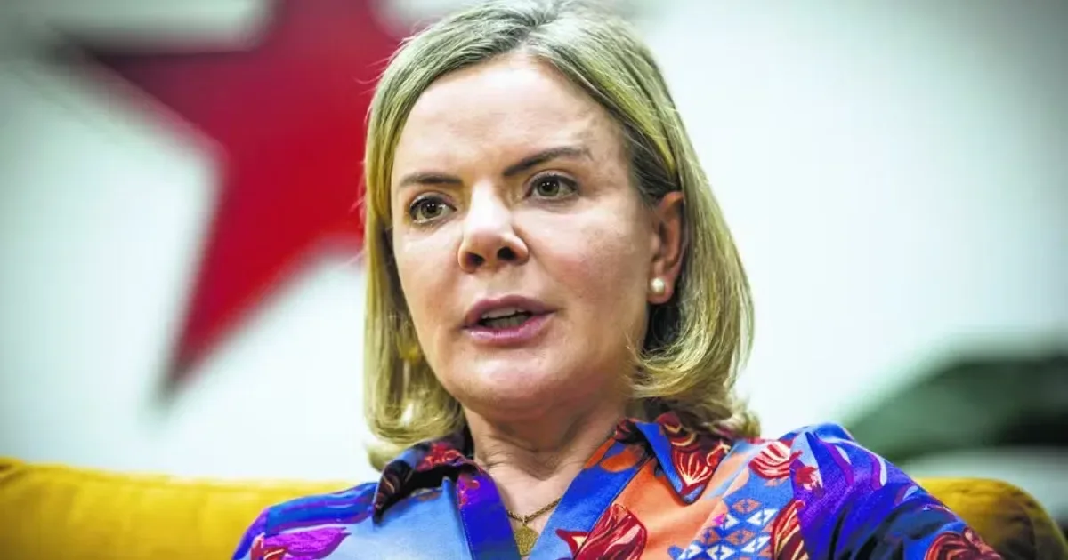 Olha só o que a Gleisi Hoffmann disse sobre o Flávio Bolsonaro