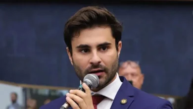 Pedro Rousseff pede a Moraes a revogação da prisão domiciliar de Bolsonaro