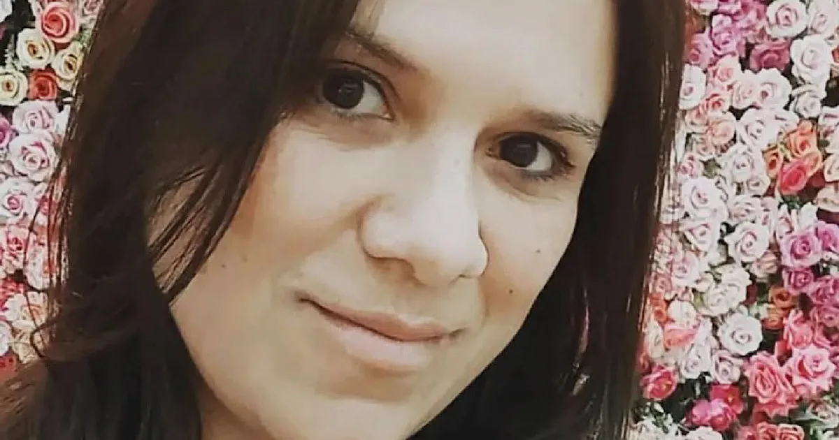 Professora de 44 anos morre após carro capotar em Birigui 1 Professora de 44 anos morre após carro capotar em Birigui