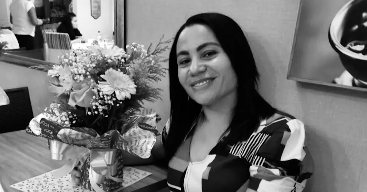 Professora morre em acidente envolvendo carreta e moto no Baixo Sul da Bahia