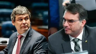 PT tenta barrar Flávio Bolsonaro no TSE após atos na Avenida Paulista 3 PT tenta barrar Flávio Bolsonaro no TSE após atos na Avenida Paulista