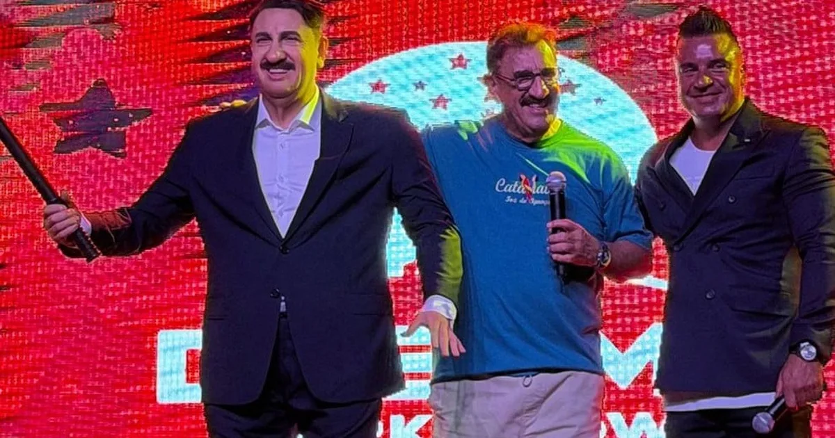 Ratinho é homenageado após polêmica