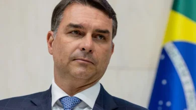 Vidente revela se Flávio Bolsonaro será presidente do Brasil em 2026