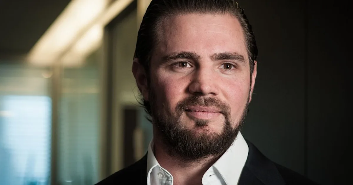 Vorcaro pesquisou juiz do caso Master um dia antes de prisão em 2025, diz jornal